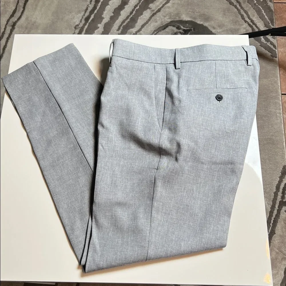 Haggar Men’s Comfort Performance Straight Fit Dress Pants 30x29